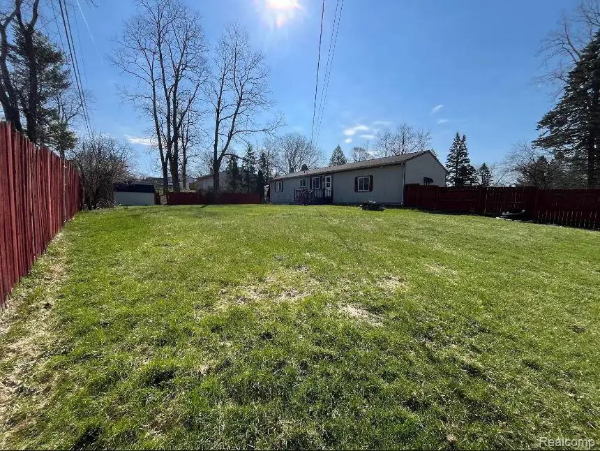 9428 Ute Pointe, Clarkston, MI 48346 - #3