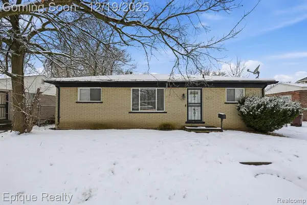 4052 Burton, Inkster, MI 