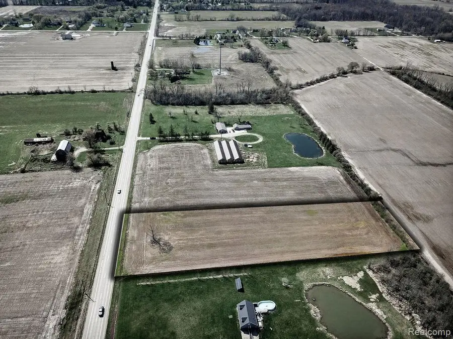 32 Mile, Richmond, MI 48062 - #2