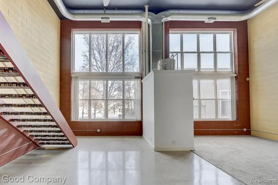 98 N Gratiot, Mount Clemens, MI 48043 - Image #3