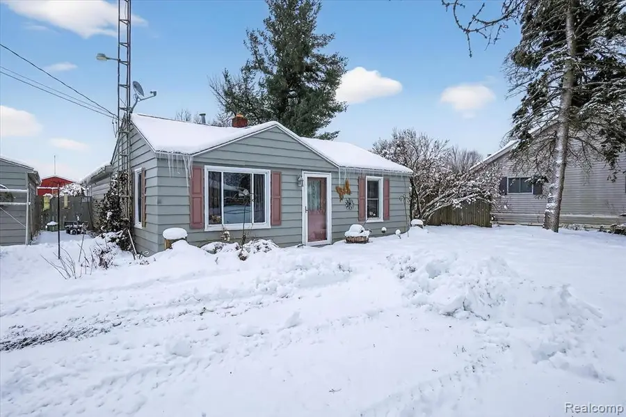 9102 N Genesee, Mount Morris, MI  - Image #2