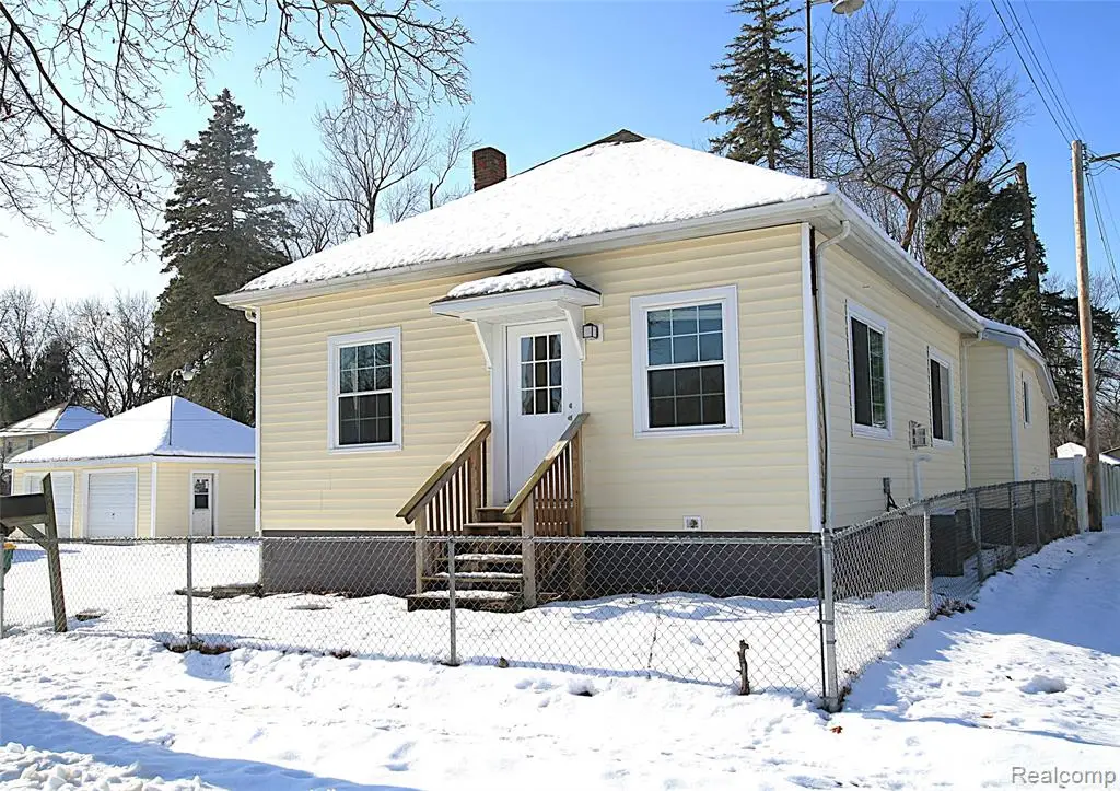 102 S Division, Durand, MI  - Image #1