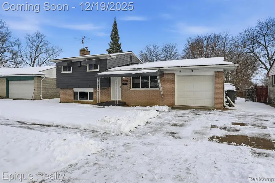 4147 Burton, Inkster, MI 48141 - #3
