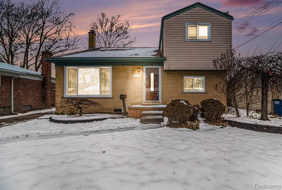 31040 Stephen, Westland, MI 48185 - #2