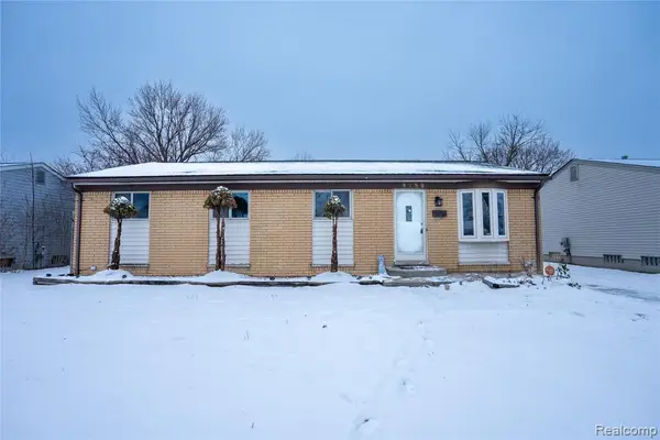 39258 Avondale, Westland, MI 