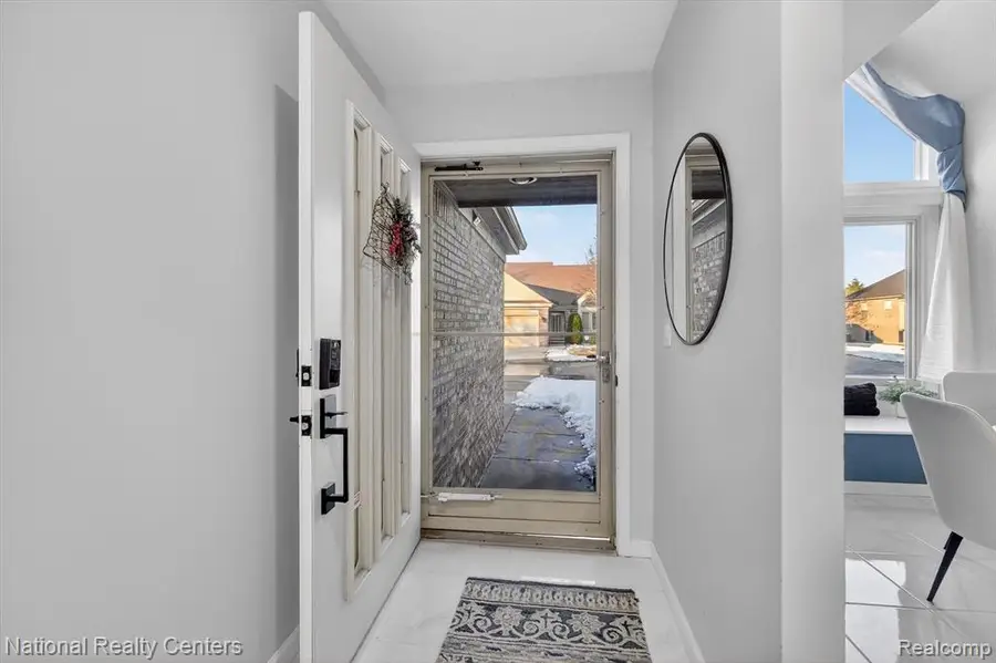 15850 Angelo, Clinton Township, MI  - Image #3