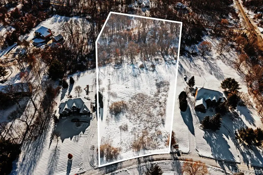 1253 Hunter, Milford, MI 48381 - #1