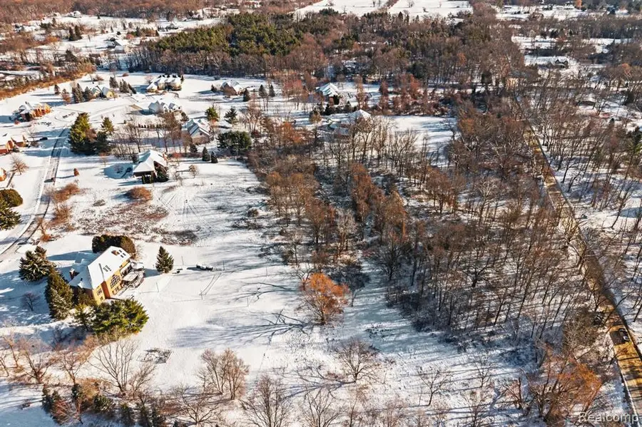 1253 Hunter, Milford, MI 48381 - #3