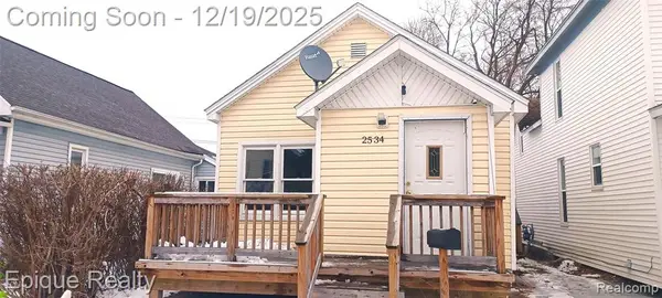 2534 Forest, Port Huron, MI 