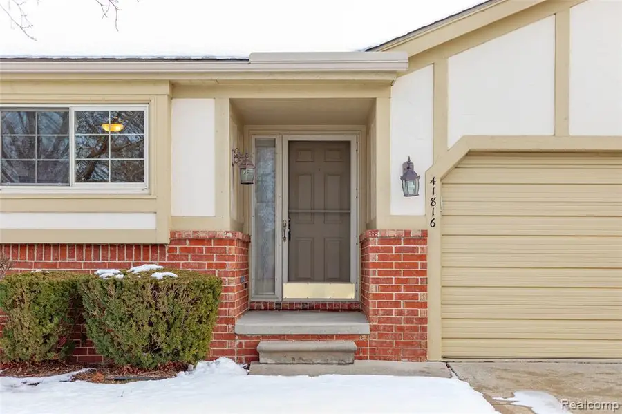 41816 Greenwood, Clinton Township, MI  - Image #3