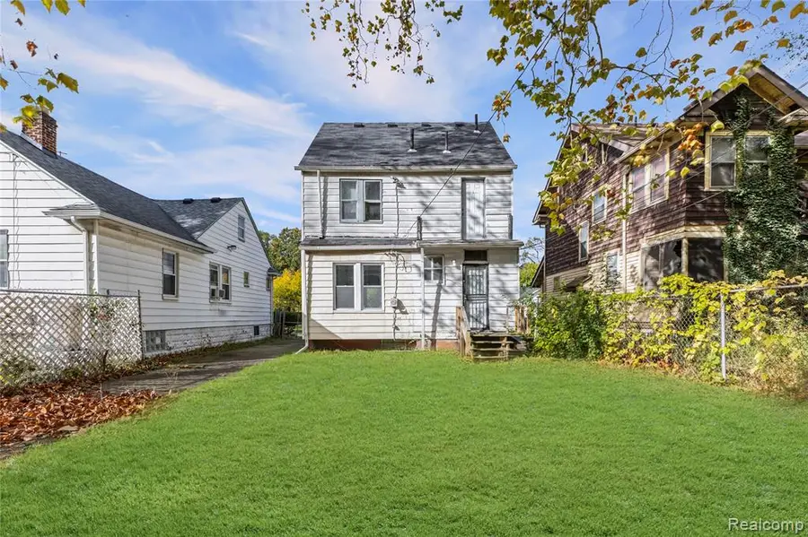 13558 Pinehurst, Detroit, MI  - #2