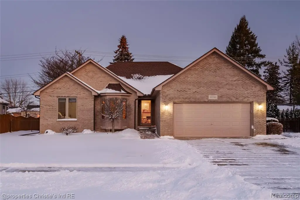 39780 Southpointe, Harrison Township, MI  - #1