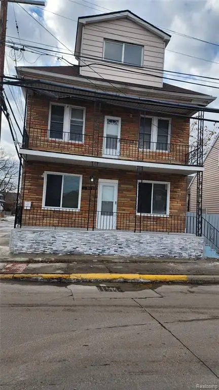 11705 Mackay, Hamtramck, MI 