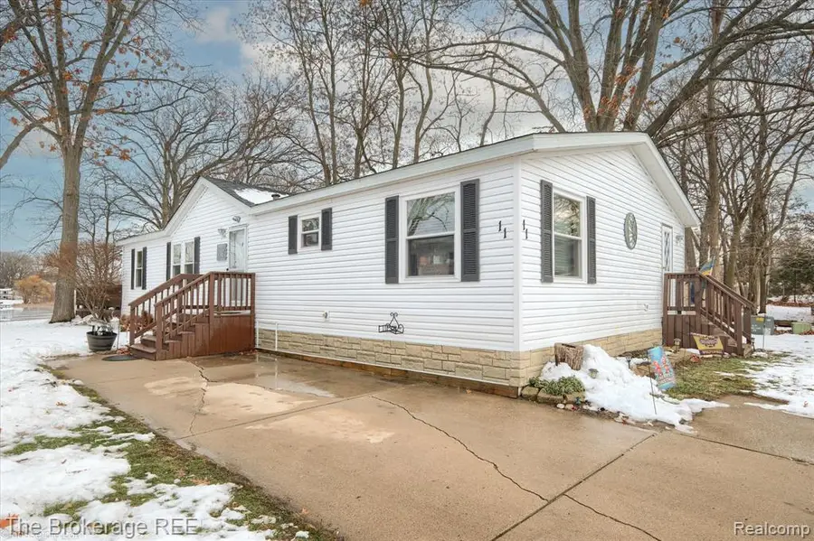 11 Crane Lake Drive, Linden, MI 48451 - Image #3