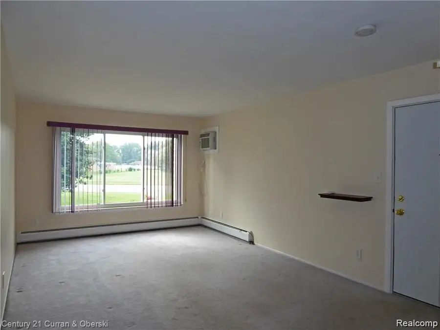 26710 Joy #10, Redford, MI  - Image #3