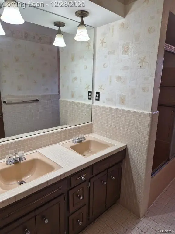 17135 Lincoln, Southfield, MI  - Image #2