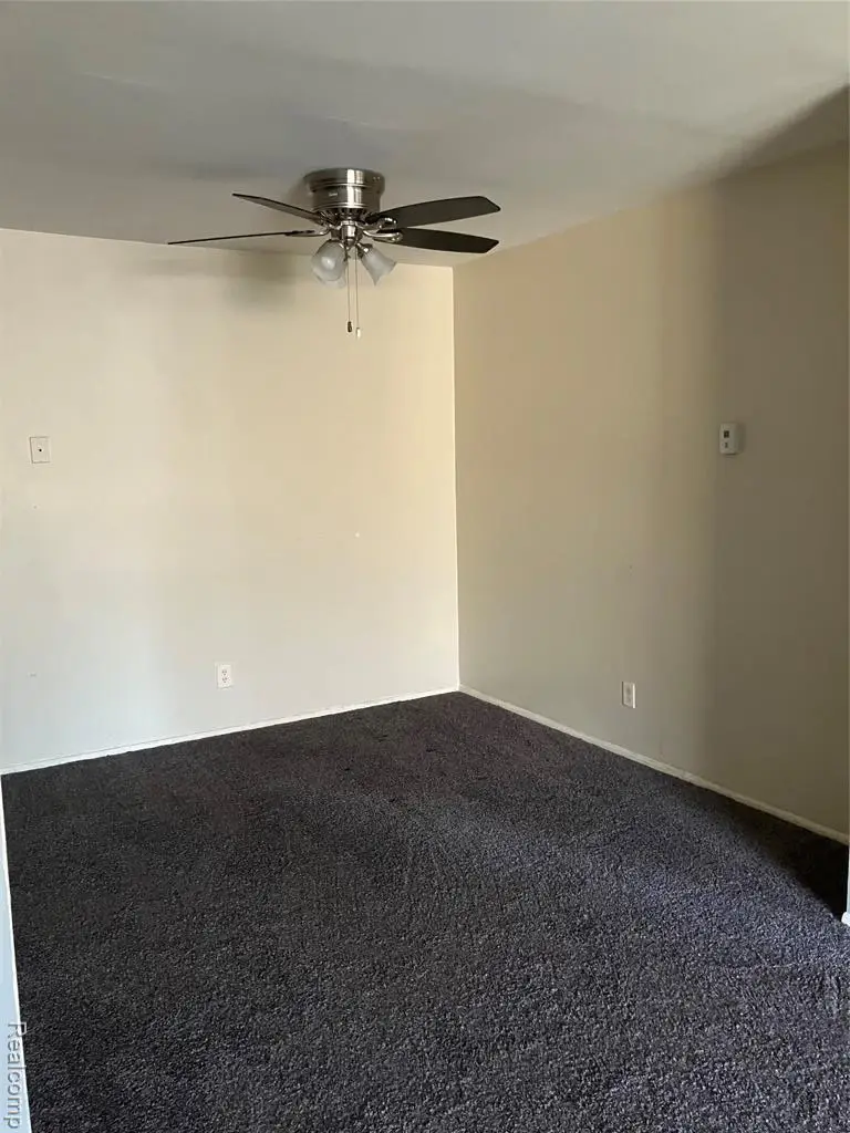 26740 Joy #8, Redford, MI  - #3