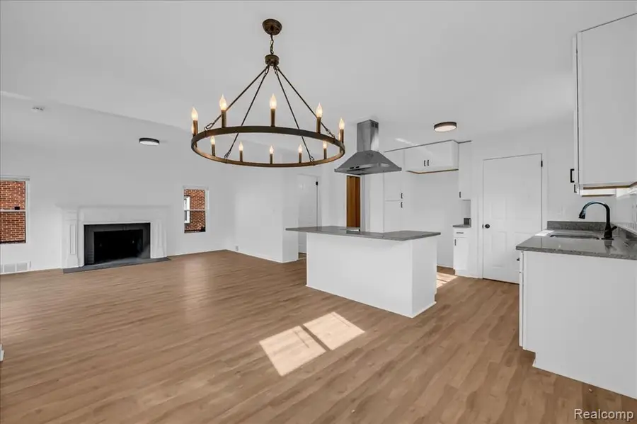 16546 Sussex St, Detroit, MI  - Image #3