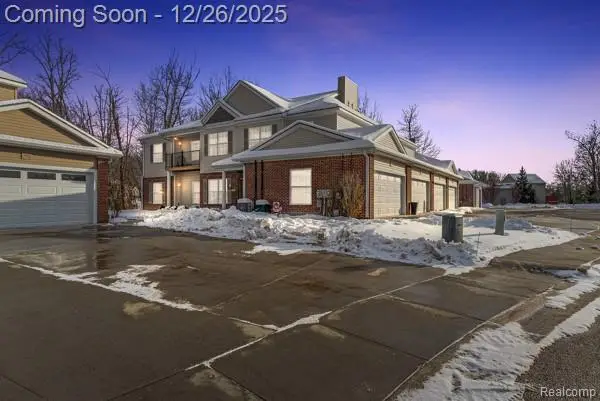 907 Watercress, Fenton, MI  - Image #1