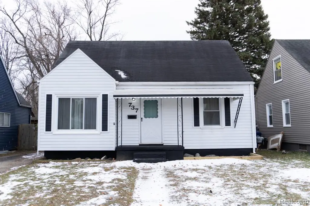 737 Campbell, Flint, MI  - #1