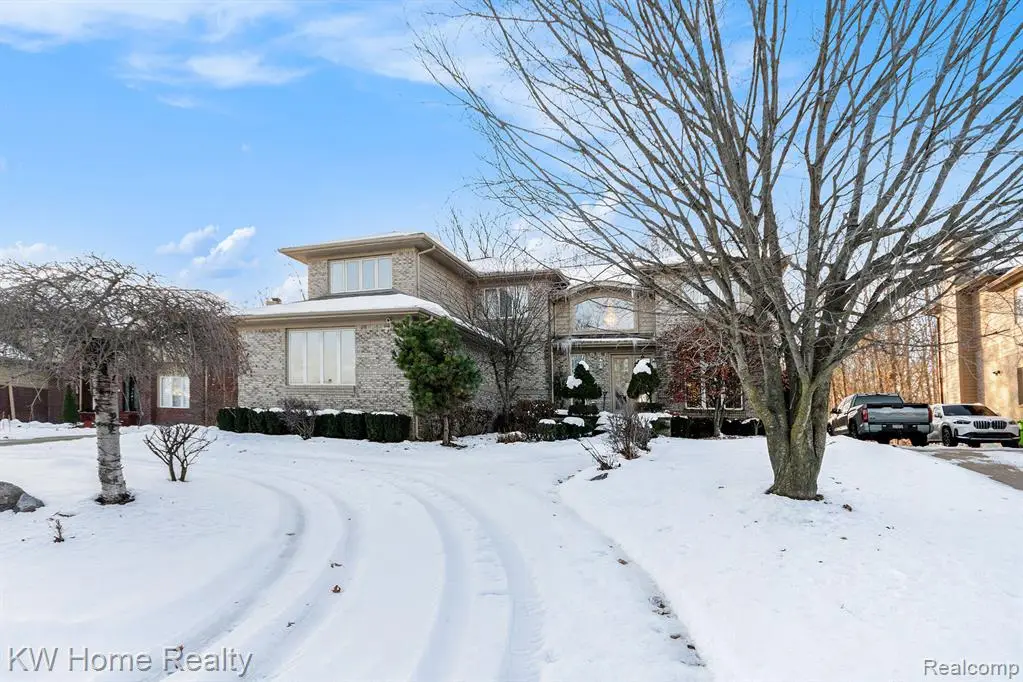 7143 Yarmouth, West Bloomfield, MI 48322 - #1