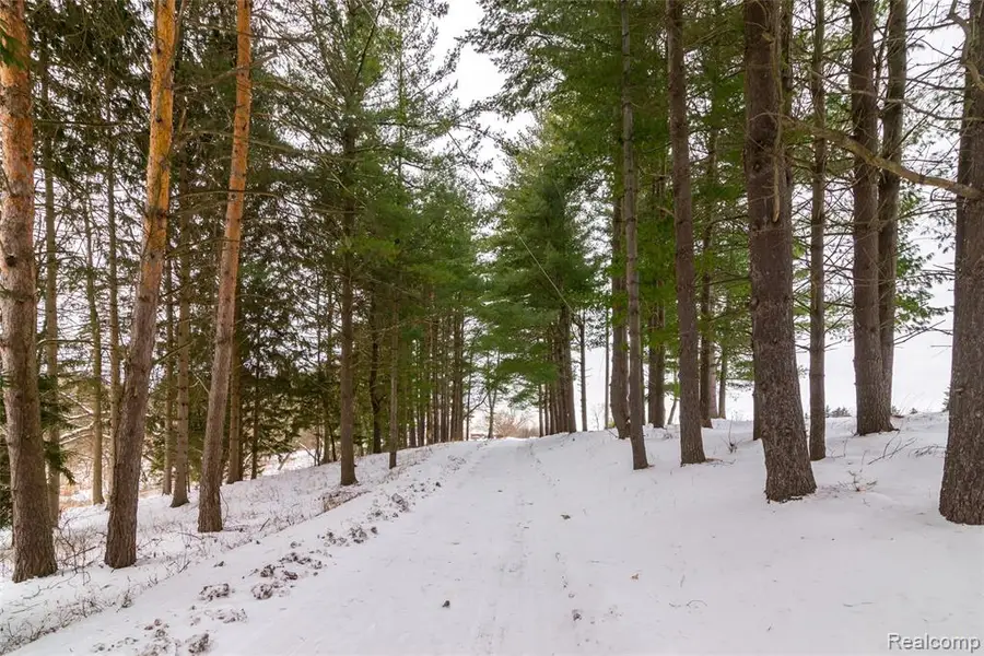 5383 N Henderson, Richfield, MI  - Image #3