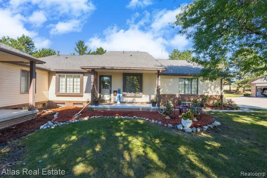 5007 Sandalwood, Grand Blanc, MI  - #2