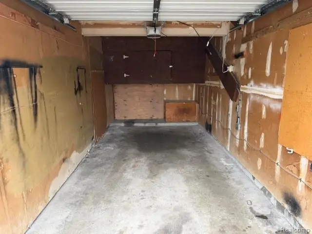 2802 Willow, Lake Orion, MI  - Image #2