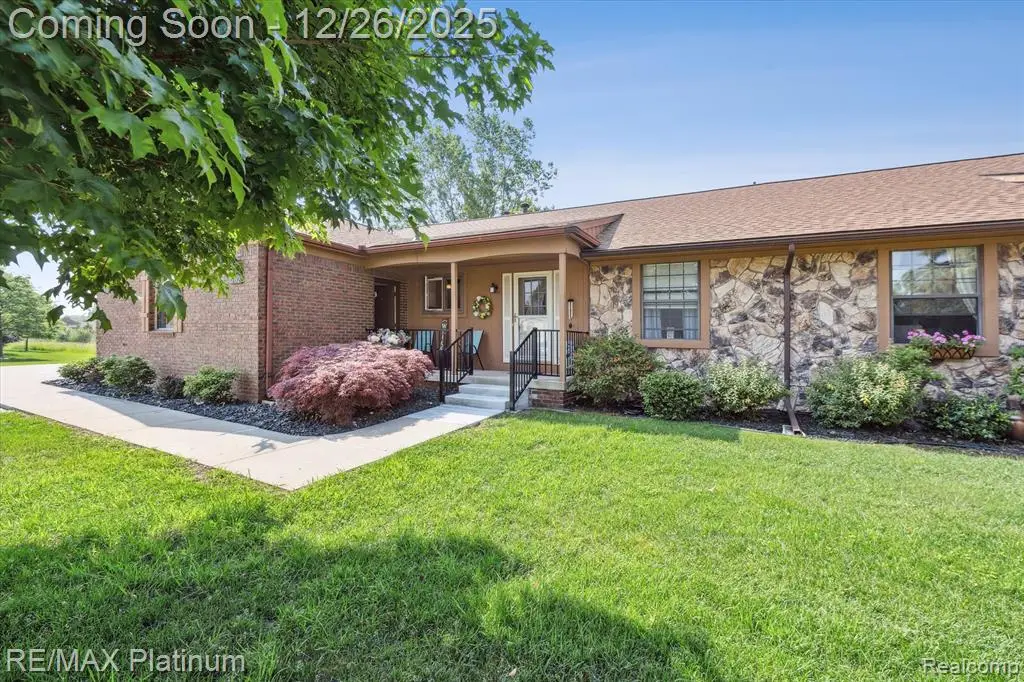 12132 Lexington #2, South Lyon, MI 48178 - Image #1