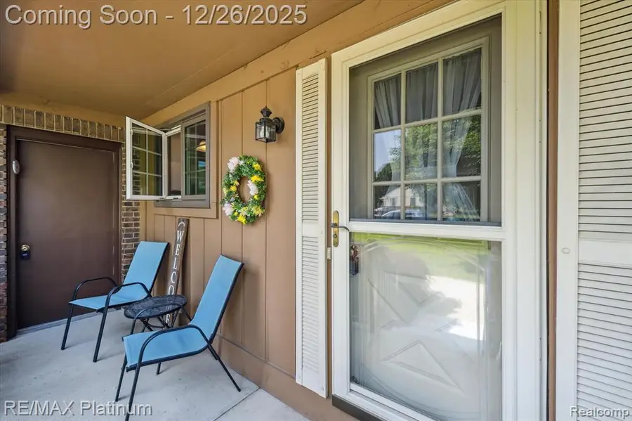12132 Lexington #2, South Lyon, MI 48178 - Image #3
