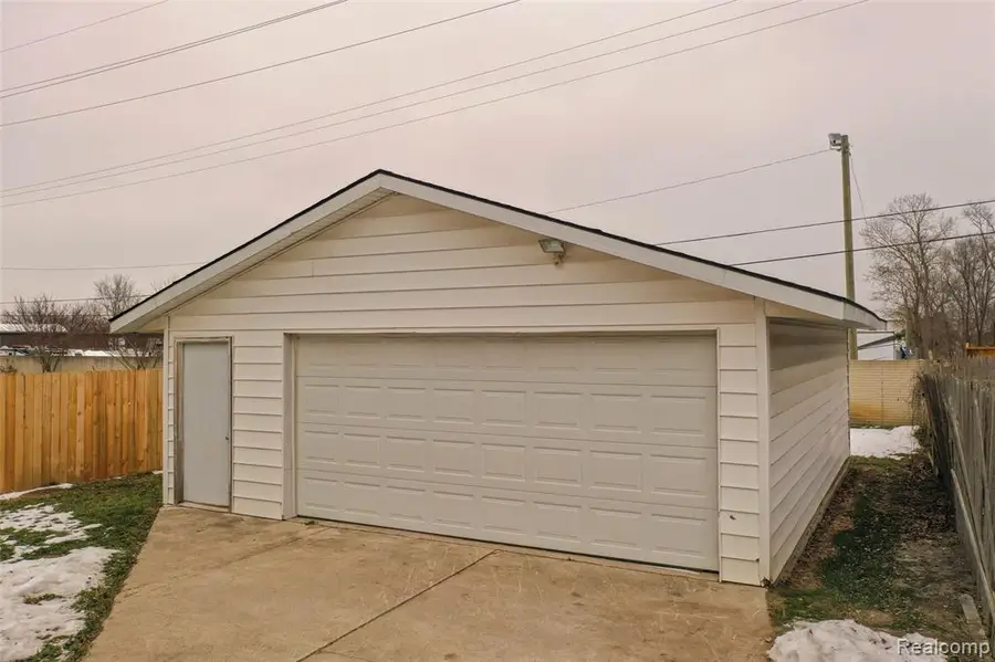 3140 Van Zandt, Waterford, MI  - Image #3