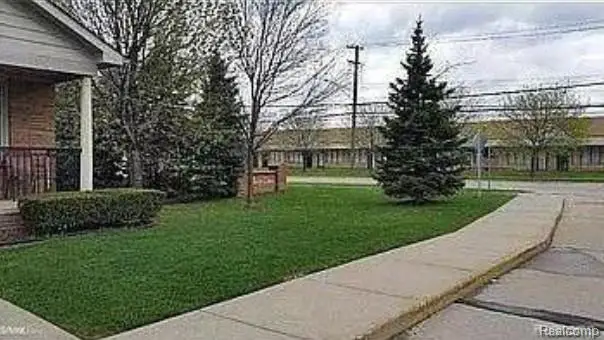 25883 Village, Warren, MI  - Image #2