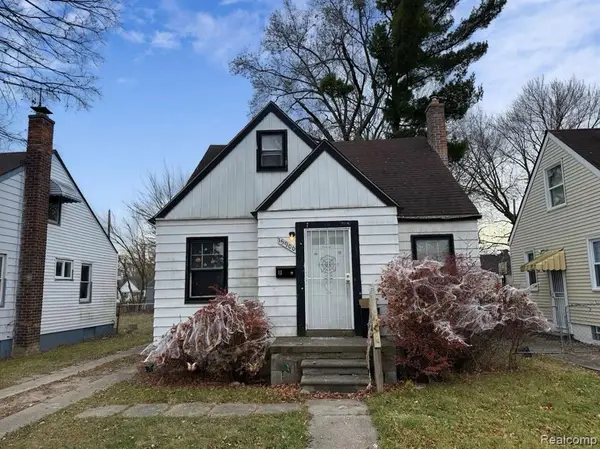 15900 Coram, Detroit, MI 