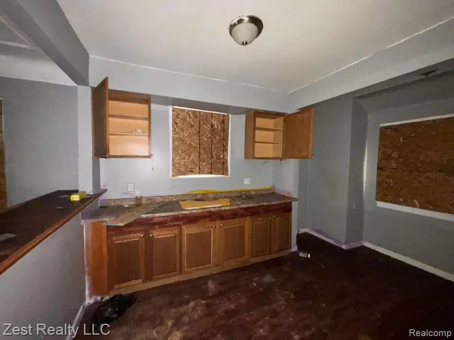 9206 Pinehurst, Detroit, MI  - #3