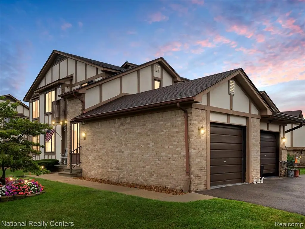953 Country Club, Saint Clair Shores, MI  - Image #1