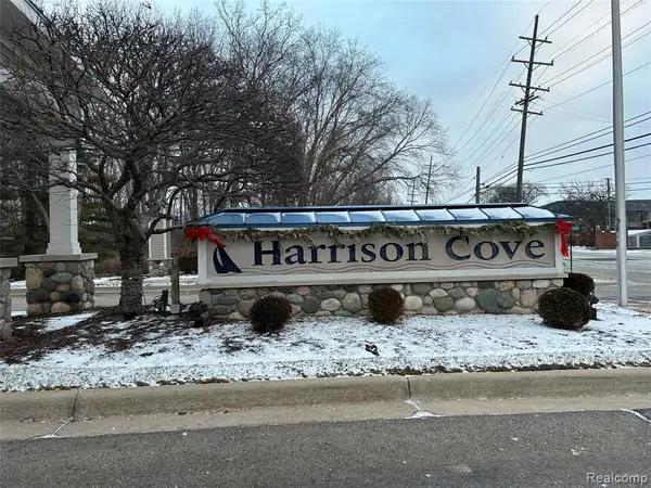 25826 Maritime #60, Harrison Twp, MI 