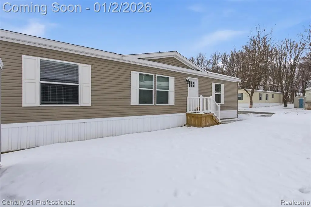 42047 Laroi Dr., Novi, MI 48377 - Image #1