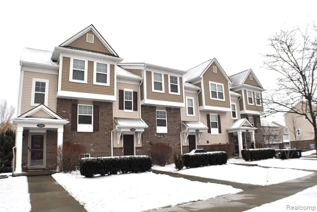 3204 Johanna Ware #13, Wixom, MI  - Image #1