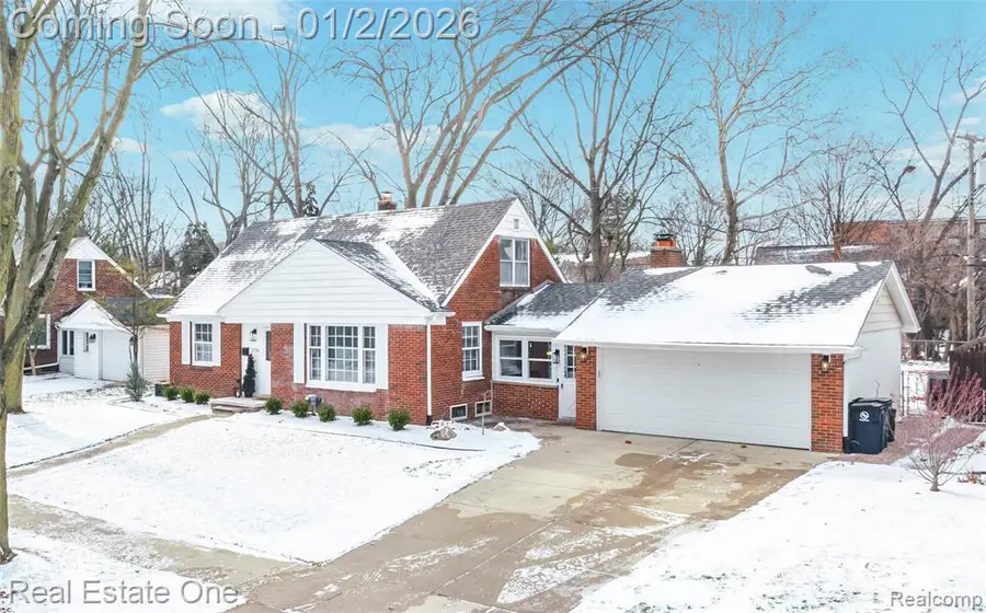 2726 Bamlet, Royal Oak, MI  - Image #2