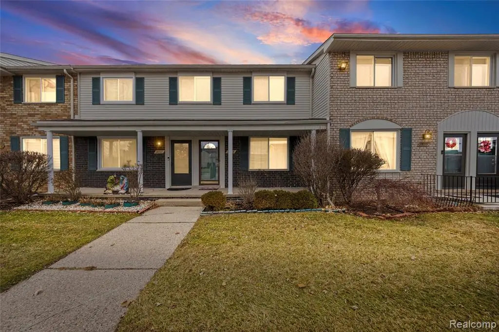 38113 Lordstown Drive #43, Sterling Heights, MI 48312 - Image #1