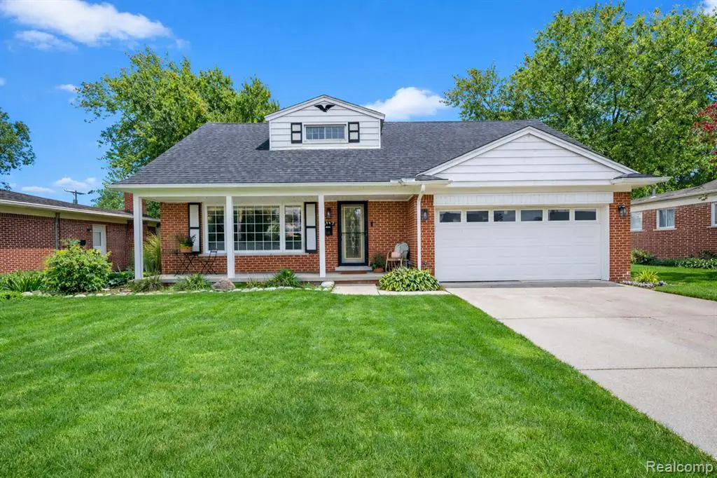 36117 Ladywood, Livonia, MI  - Image #1