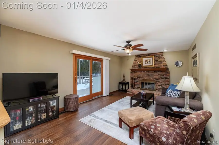 17937 Country Club, Livonia, MI  - Image #3