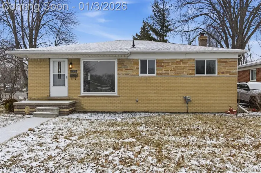22401 Francis, Saint Clair Shores, MI  - Image #2