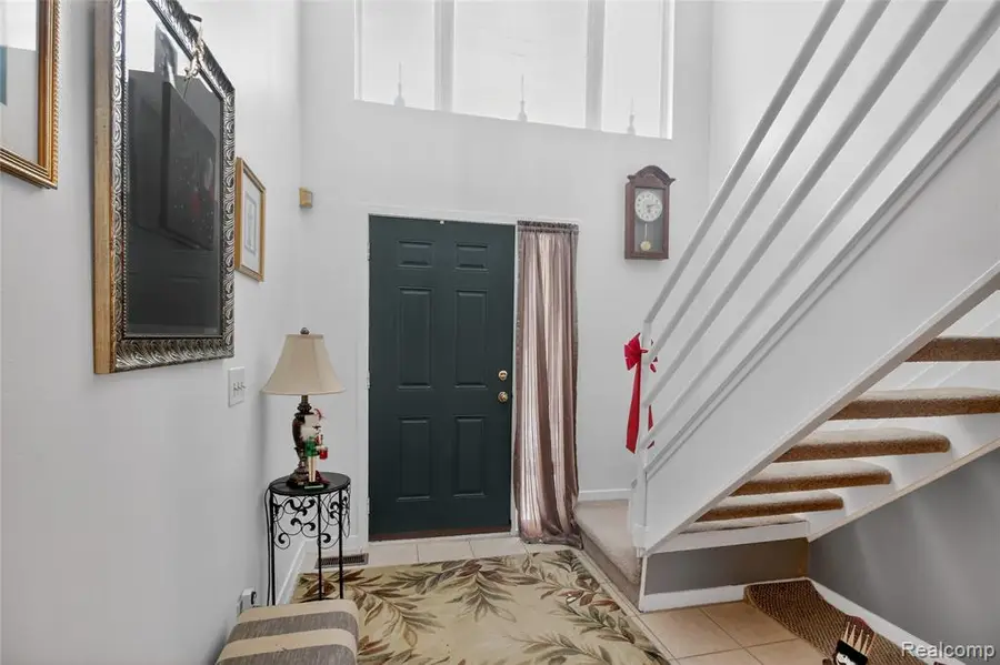 5148 Woodrun, West Bloomfield, MI  - Image #3