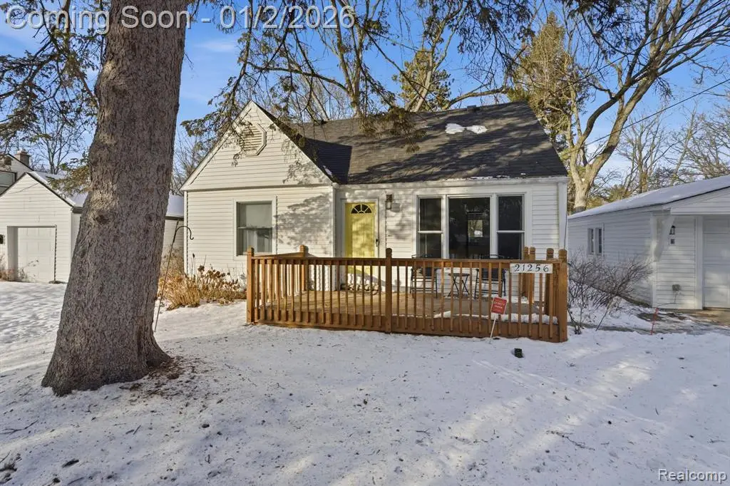 21256 8 1/2 Mile, Southfield, MI  - #1