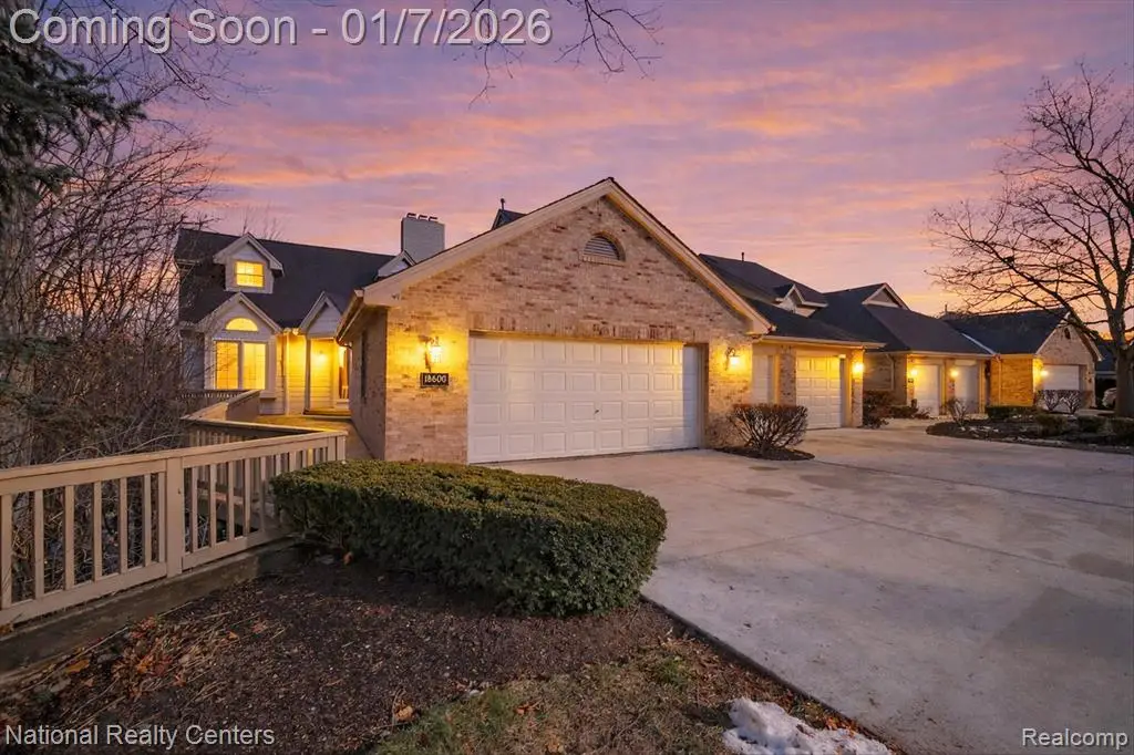18600 Blue Heron Dr W, Northville, MI 48168 - Image #1