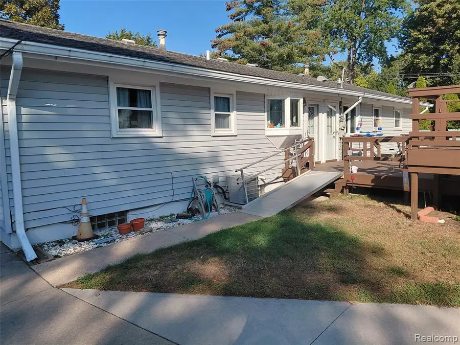 2812/2814 19th, Port Huron, MI 48060 - #2