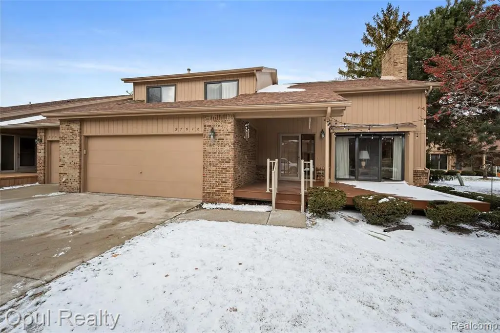 37510 N Laurel Park, Livonia, MI  - Image #1