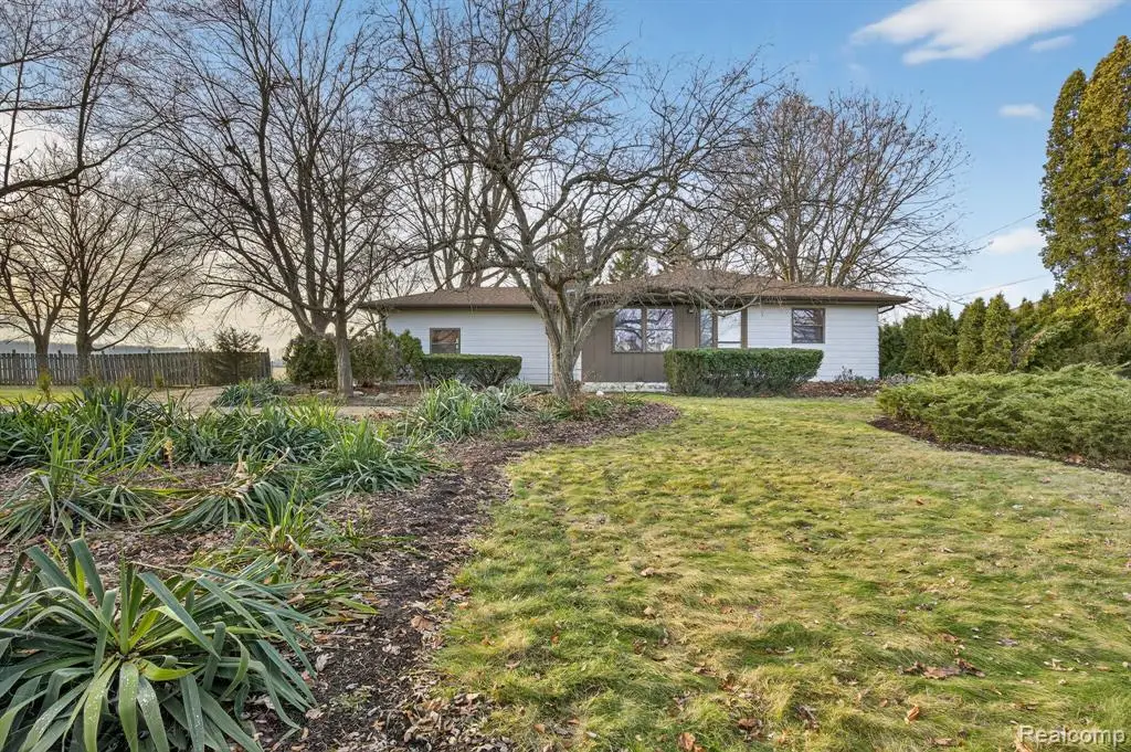 1397 N Seymour, Flushing, MI  - Image #1