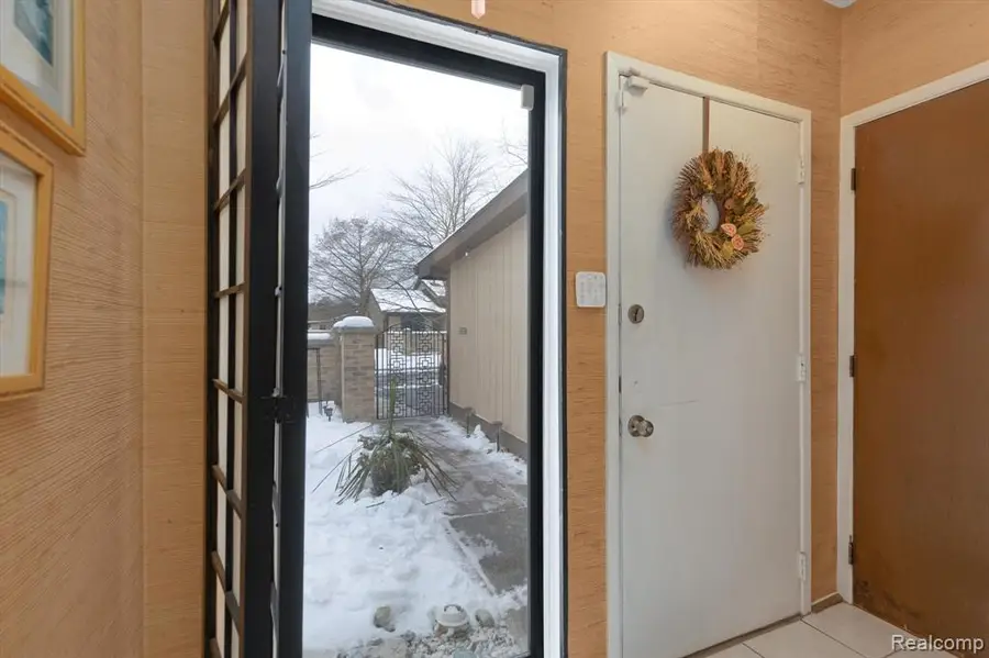 28440 Villa #suite 507, Southfield, MI  - Image #2